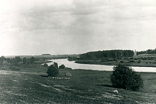 File:Emajõgi maastik Kastre pool 1922 [Eesti Rahva Muuseum 439-24_www.muis.ee].jpg
